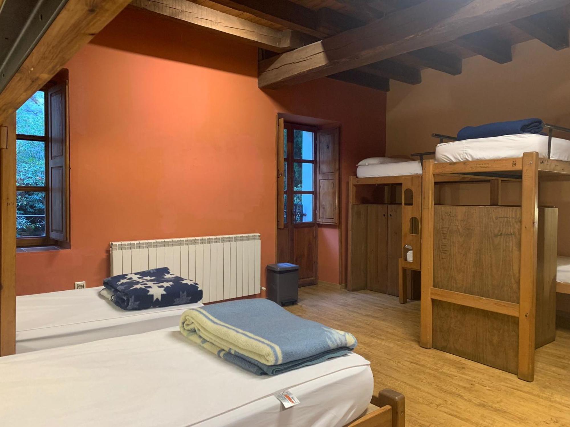 Albergue-Refugio Sargantana Канфранк Экстерьер фото